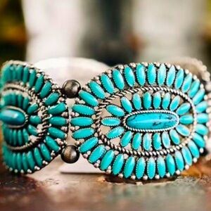 Western Style Natural Stone Needlepoint Stretch Bracelet NWT